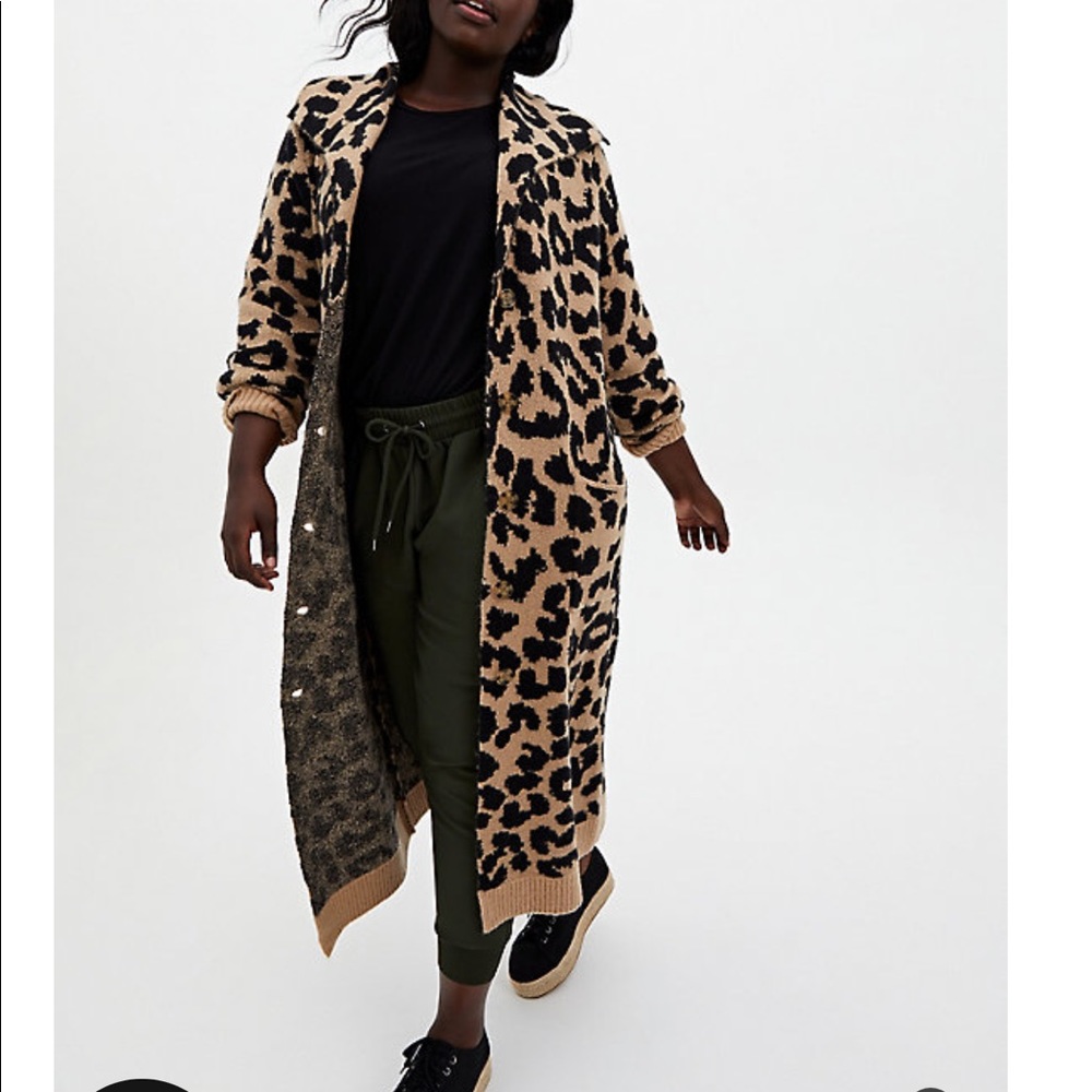 NWT torrid size 2 leopard sweater coat